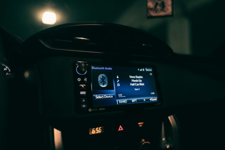 Working Smarter: How Car Repair Computer Software Simplifies The Repair Order Process